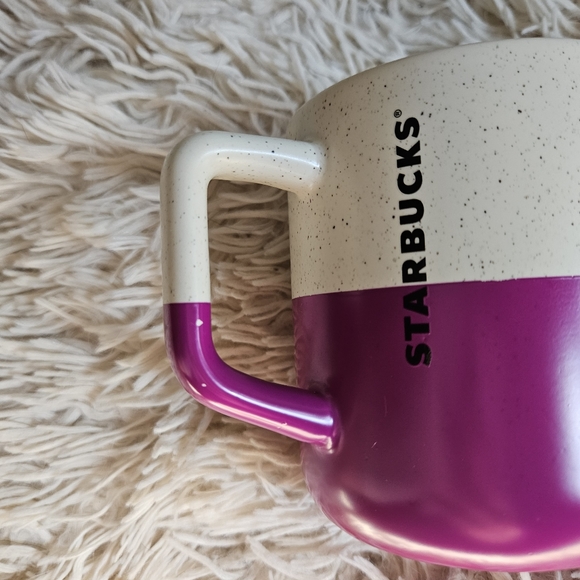 2022 Starbucks 14oz mug - Picture 5 of 7